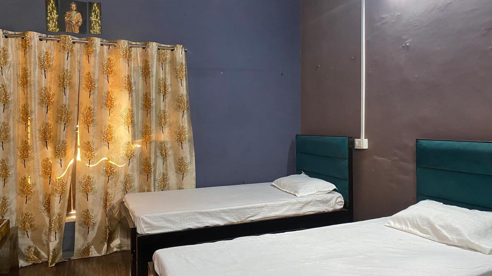 Rudra Home Stay バラナシ エクステリア 写真